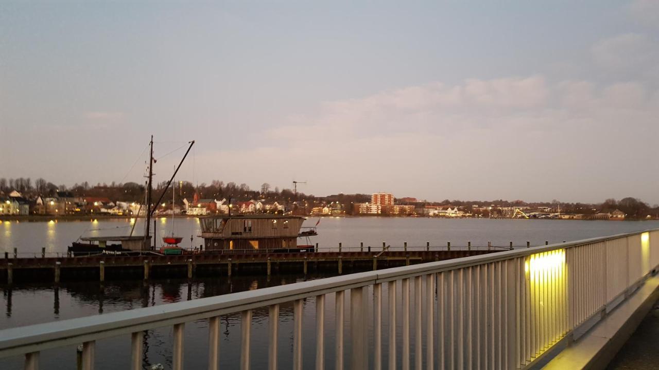 Ostseefjord-Schlei-Blick Im Wikingturm Schleswig Bagian luar foto